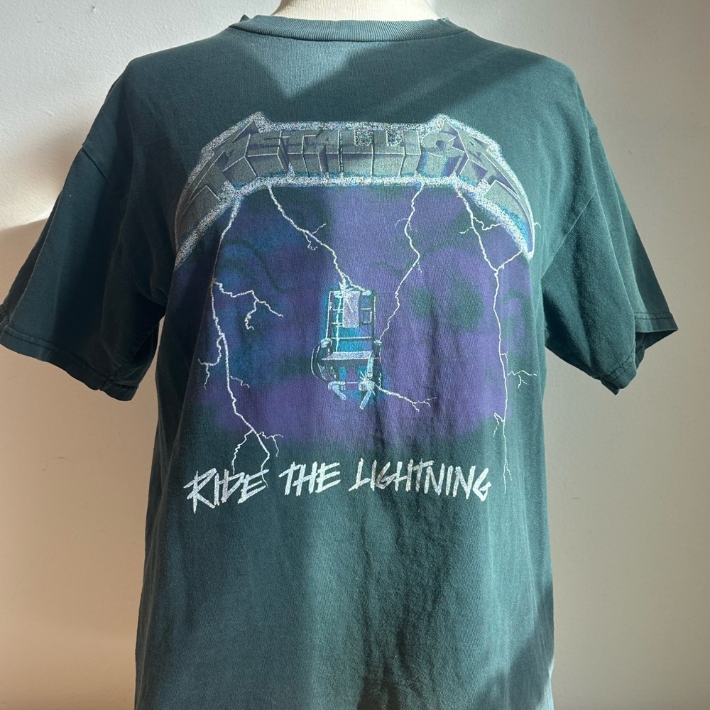 Vintage Metallica Graphic Tee - Glow in the Dark
